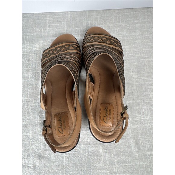 Clarks Artisan Brown‎ Tan Leather Strappy Boho Summer Sandals Women’s Sz 9.5 - Picture 11 of 14